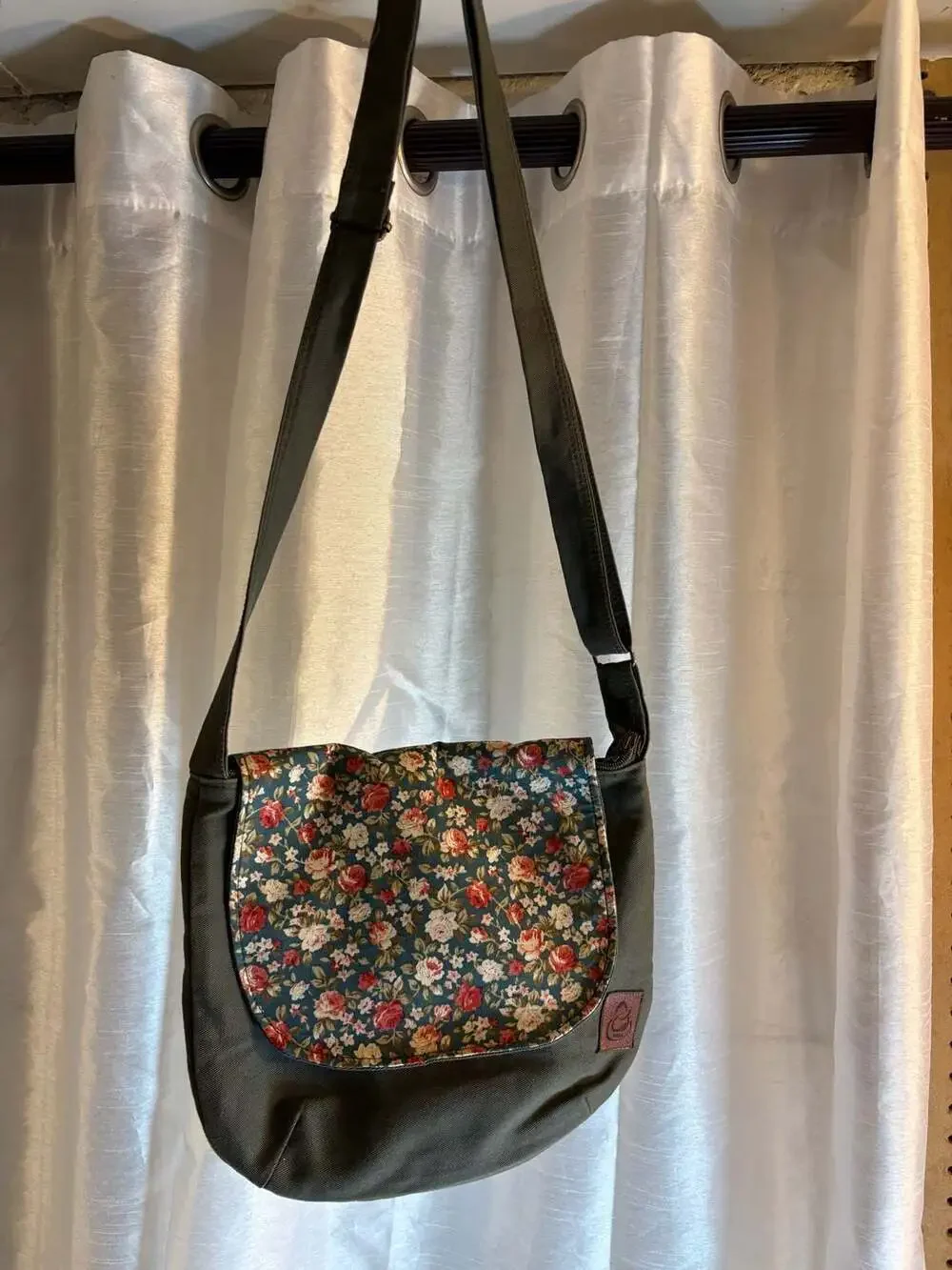 Arsa Canvas Crossbody Bag Olive Green Floral Flap - Picture 6 of 7